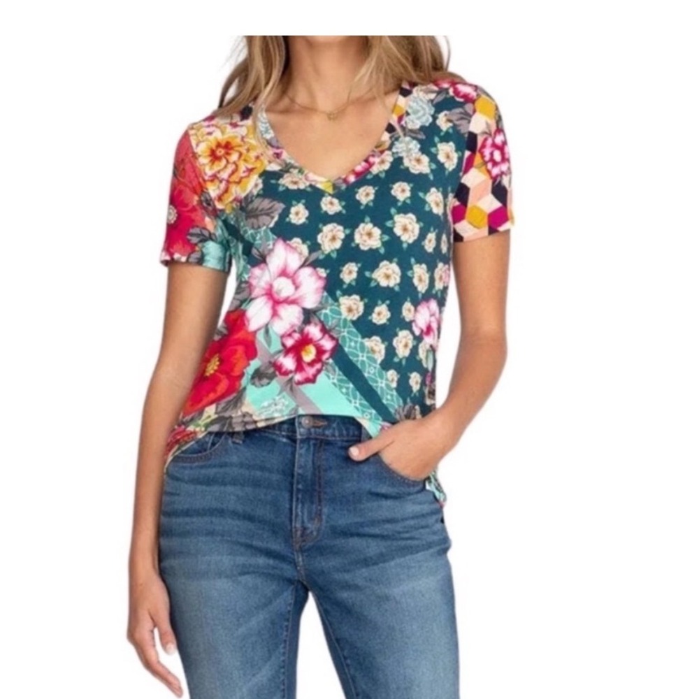 Johnny Was Scarf‎ Print Bamboo V-Neck Tee Floral Patchwork Short Sleeve Top S